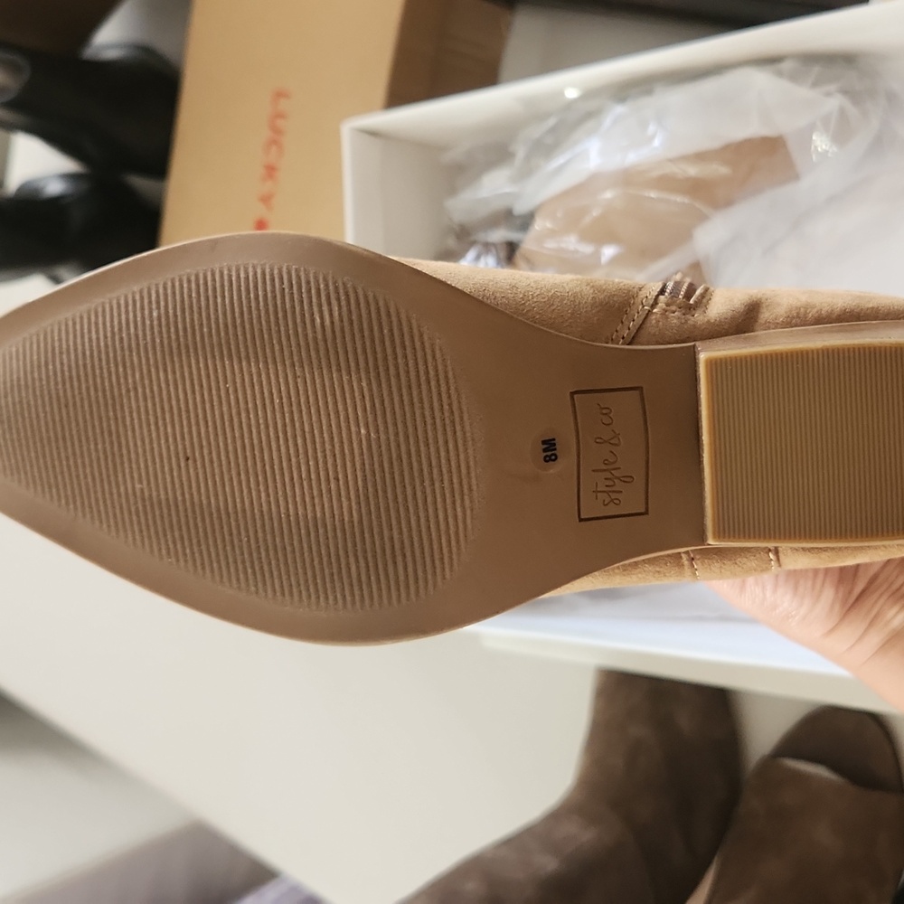 NEW STYLE & CO | $75 Perriee Vegan Leather Cowboy Ankle Boot - Picture 4 of 4